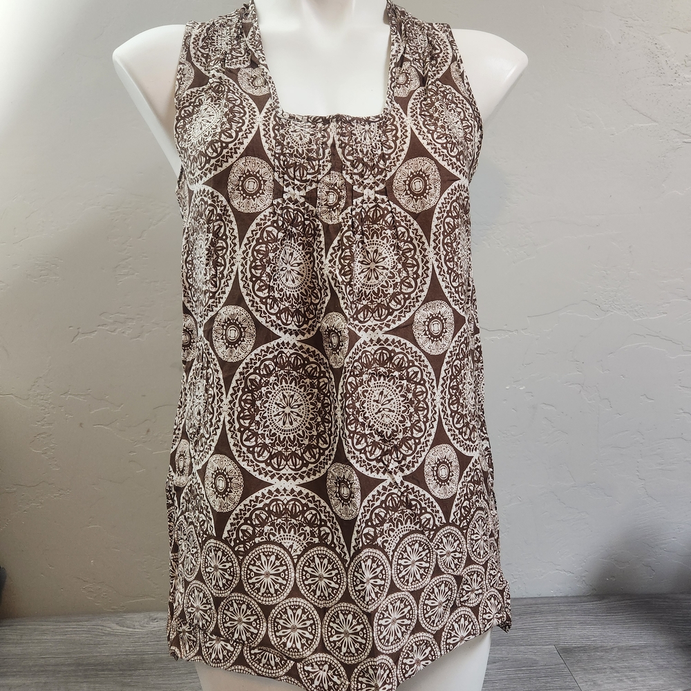 Talbots Brown Cream Top Size 10‎ Silk Blend Delicate Mandala Square Neck Boho